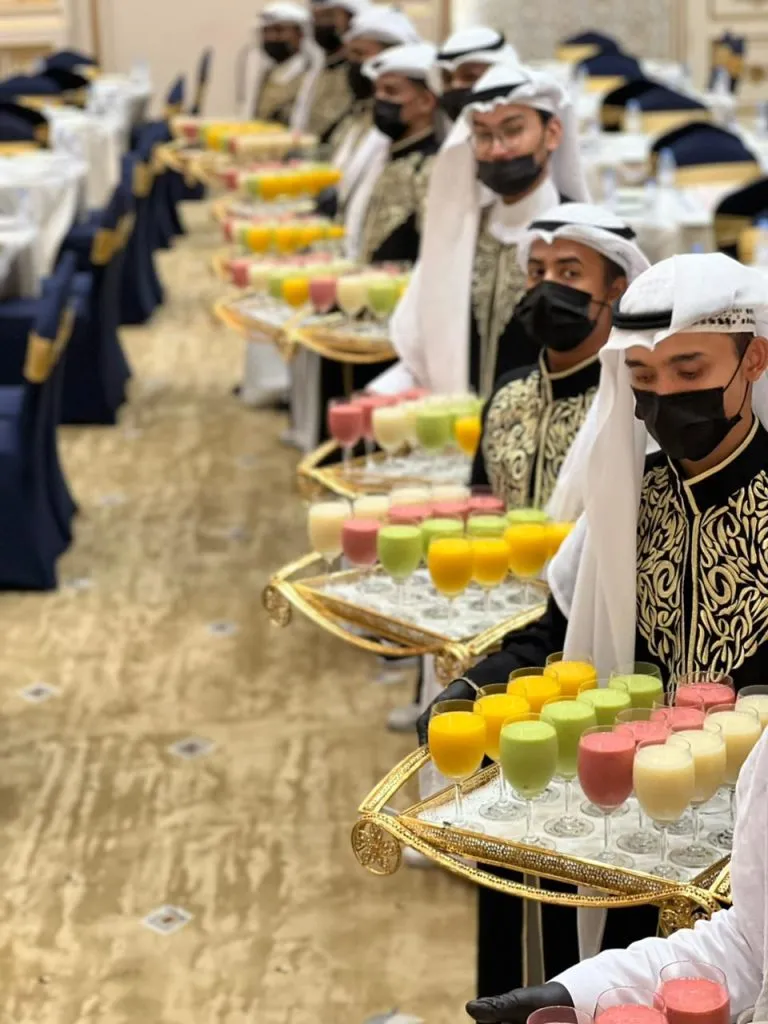 قهوجيين وصبابين الرياض لحجز خدمات القهوة العربية
