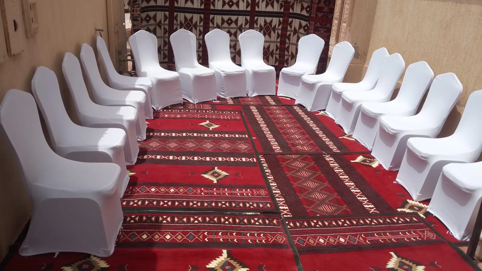 قهوجيين وصبابين بالرياض عزاء